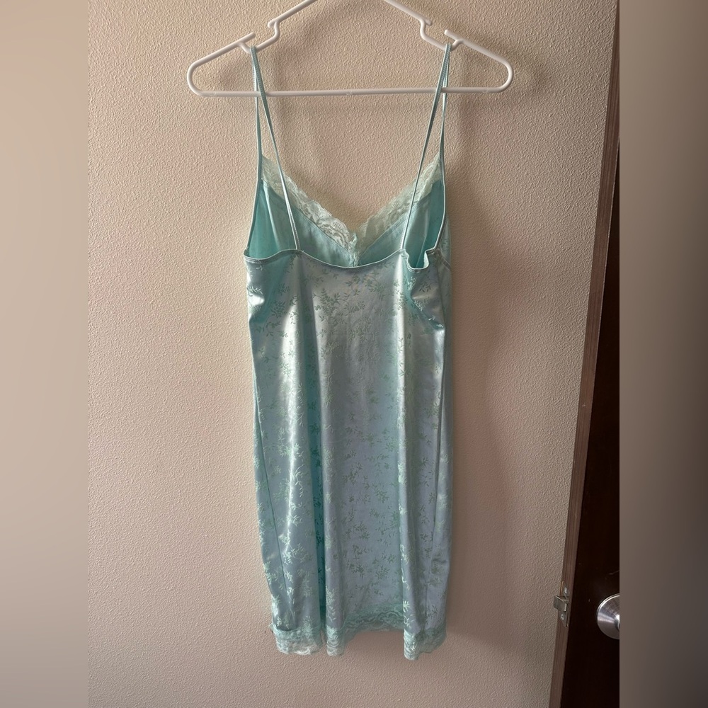 Motel rocks Coti Bodycon Dress In Botanist Flocking Spearmint size large - Picture 8 of 8